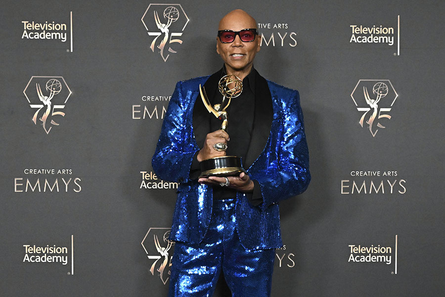 Emmy2